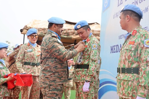 Vietnamese peacekeepers awarded UN medal - ảnh 2