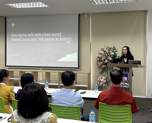 Khanmigo to bring AI-powered support to Vietnamese students and teachers - ảnh 1