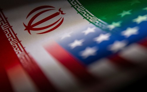 US imposes largest-ever sanctions on Iran  - ảnh 1