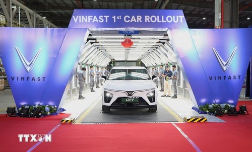 VinFast inaugurates first overseas EV assembly plant in India - ảnh 1