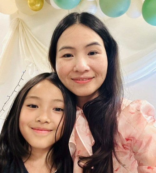 Mother-daughter duo turns goldfish myth into science adventure in new book - ảnh 2