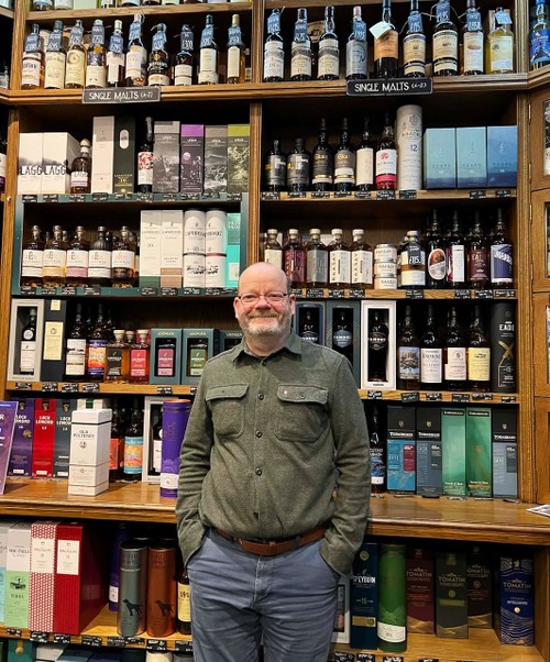 Where peat smoke meets laughter - ảnh 2