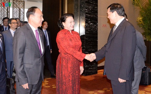 Toàn cảnh chuyến thăm Trung Quốc của Chủ tịch Quốc hội Nguyễn Thị Kim Ngân - ảnh 6