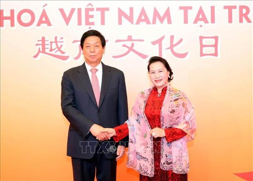 Toàn cảnh chuyến thăm Trung Quốc của Chủ tịch Quốc hội Nguyễn Thị Kim Ngân - ảnh 11