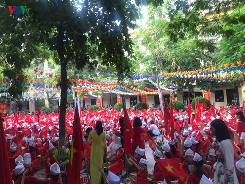 Hơn 22 triệu học sinh Việt Nam khai giảng năm học mới - ảnh 5