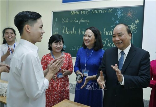 Hơn 22 triệu học sinh Việt Nam khai giảng năm học mới - ảnh 2