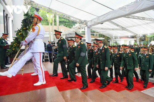 Toàn cảnh lễ viếng Tổng Bí thư Nguyễn Phú Trọng sáng ngày 25/7/2024 - ảnh 40