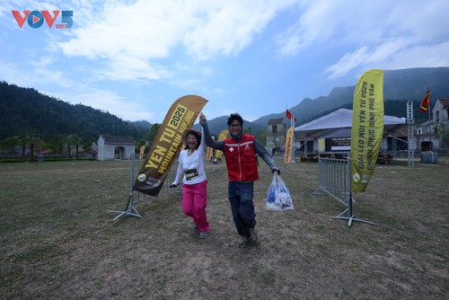 “Giải leo núi Yên Tử 2025” - câu chuyện “Chinh phục đỉnh Phù Vân“ - ảnh 17