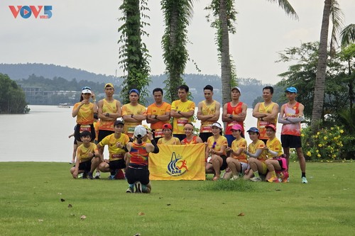 Rực rỡ sắc màu tại đường chạy VTV LPBank - Nhịp điệu xuyên thời gian - ảnh 3