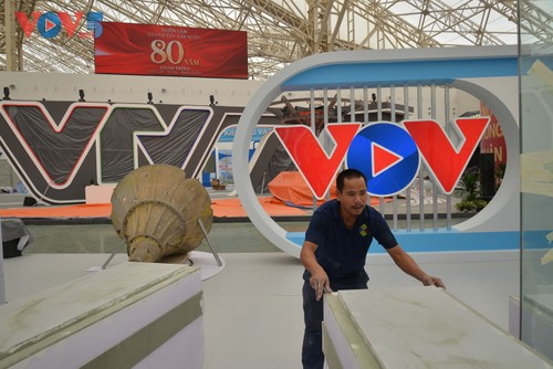 VOV nỗ lực chuẩn bị tái hiện lịch sử tại Triển lãm 80 năm hành trình Độc lập-Tự do-Hạnh phúc - ảnh 13