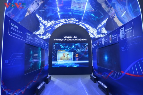 Dấu ấn khoa học kỹ thuật cao trong các gian Triển lãm quốc gia A80 - ảnh 12