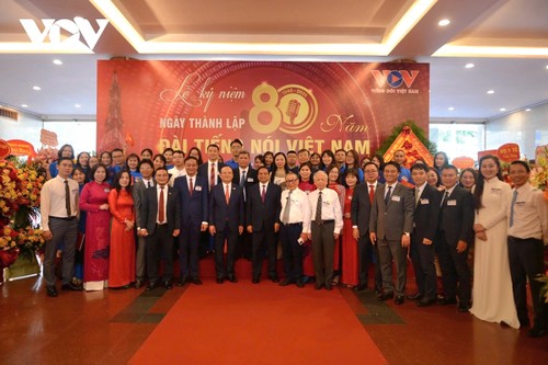Toàn cảnh Lễ kỷ niệm 80 năm Ngày thành lập Đài Tiếng nói Việt Nam - ảnh 13