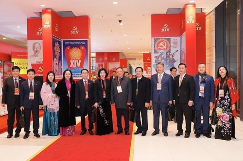 Đại hội XIV của Đảng bước sang ngày làm việc thứ ba, thực hiện nhiều nội dung quan trọng - ảnh 8