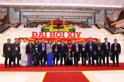 Đại hội XIV của Đảng bước sang ngày làm việc thứ ba, thực hiện nhiều nội dung quan trọng - ảnh 9