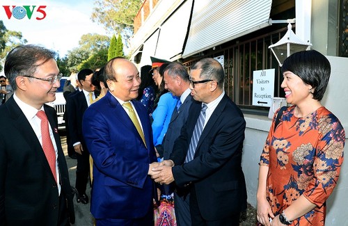 Premières activités de Nguyen Xuan Phuc en Australie - ảnh 1