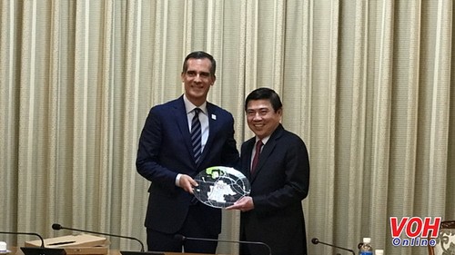 Pour une coopération renforcée entre Hô Chi Minh-ville et Los Angeles - ảnh 1
