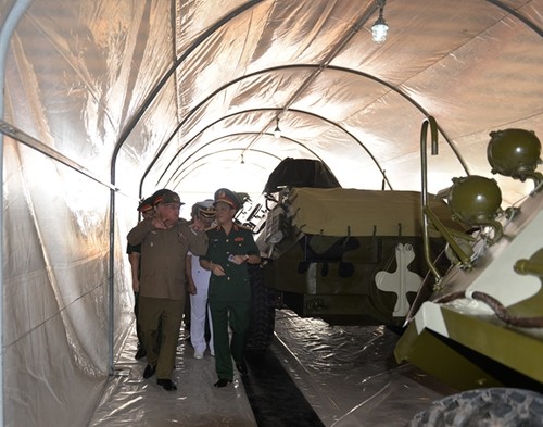 Le chef d’état-major cubain en visite au Vietnam  - ảnh 1