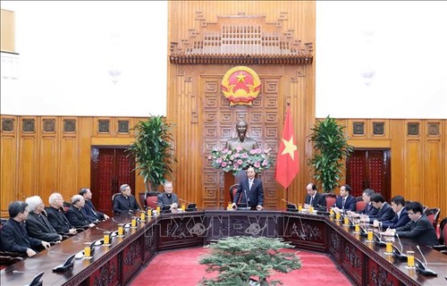 Le Premier ministre Nguyên Xuân Phuc reçoit le président du Conseil épiscopal du Vietnam - ảnh 1