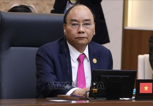 Nguyên Xuân Phuc à la 2e réunion du Sommet ASEAN-République de Corée - ảnh 1