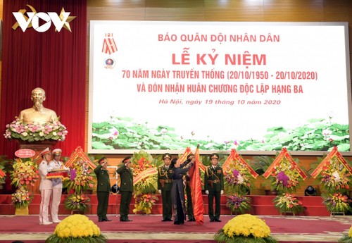 Célébration des 70 ans du quotidien Quân dôi nhân dân - ảnh 1