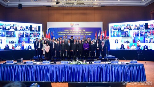 Colloque: Bilan de la présidence vietnamienne de l’ASEAN 2020 - ảnh 1