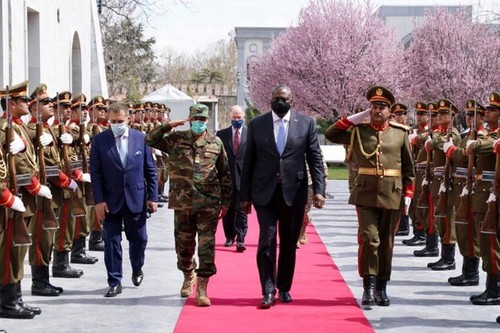 Visite surprise en Afghanistan du secrétaire américain à la Défense - ảnh 1