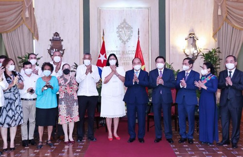 Nguyên Xuân Phuc entame sa visite à Cuba - ảnh 1