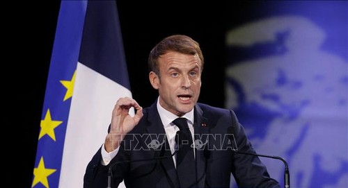 Crise en Ukraine: Macron va s’entretenir avec Zelensky et Poutine - ảnh 1