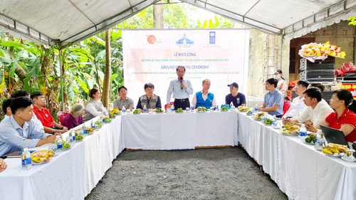 Quang Binh: mise en chantier de 73 maisons résistantes aux inondations - ảnh 1