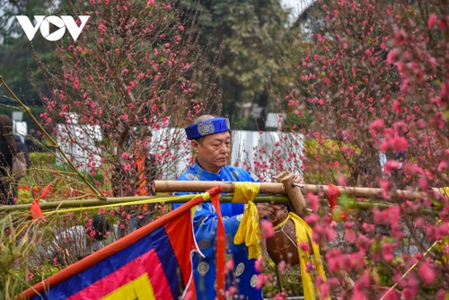 Dựng cây nêu đón Tết tại Hoàng thành Thăng Long - ảnh 7