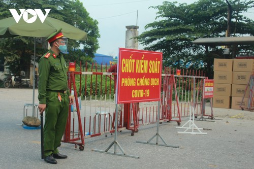 Các chốt kiểm soát dịch Covid-19 ở Thuận Thành là “lá chắn” ngăn chặn dịch bệnh lây lan - ảnh 2