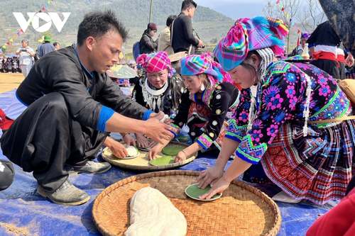 Lên Lai Châu vui hội Gầu Tào - ảnh 10