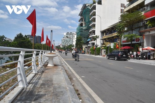 Cận cảnh tuyến đường ven sông Hồng "cong mềm mại" nhất ở Hà Nội - ảnh 8