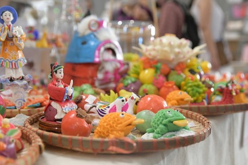 トーヘーの若い職人ダン・バン・ハウさん - ảnh 1