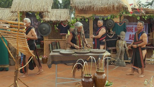 コントゥム省の文化・観光週間2024 - ảnh 2