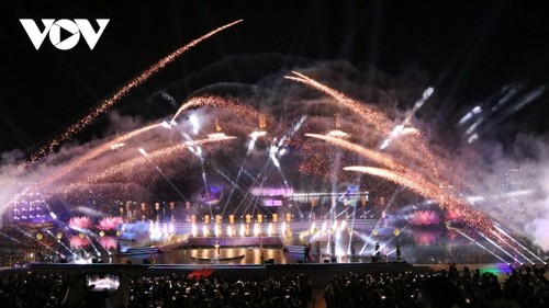 国家観光年2025 ベトナム観光の力強い復活を象徴 - ảnh 1