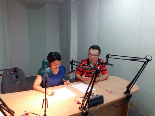 中国听众赵亚东谈来越领奖感想 - ảnh 1