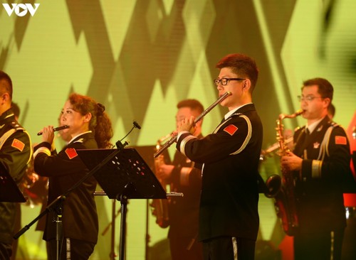 2022年东盟+警察音乐节给观众留下深刻印象 - ảnh 2