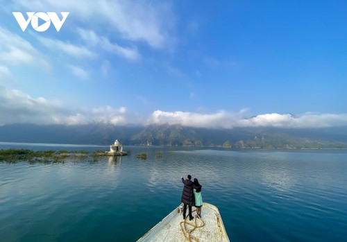 “琼崖湖海”——西北山林的诗意旅游目的地 - ảnh 1