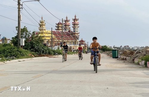 开发项目让李山岛县面貌焕然一新 - ảnh 1