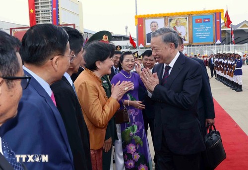 国家主席苏林圆满结束对柬埔寨的国事访问 - ảnh 1