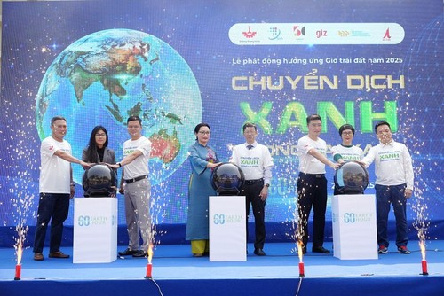 响应2025地球一小时活动启动仪式 - ảnh 1