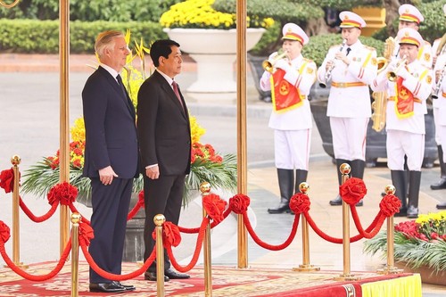 组图：梁强主持仪式欢迎比利时国王和王后对越南进行国事访问 - ảnh 1