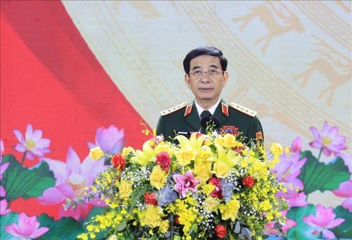 林同省解放50周年纪念仪式在大叻市举行 - ảnh 1