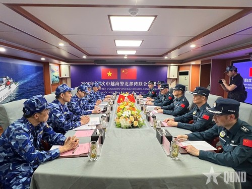 越中海警联合巡逻圆满结束 - ảnh 1