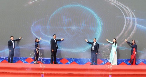 推出越中跨境旅游新产品，持通行证即可 - ảnh 1