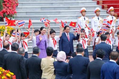 组图：范明政主持仪式，欢迎泰国总理对越南正式访问 - ảnh 2