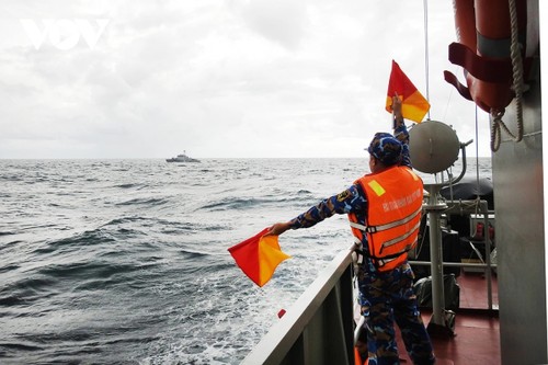 越柬海军第79次联合巡逻 - ảnh 1