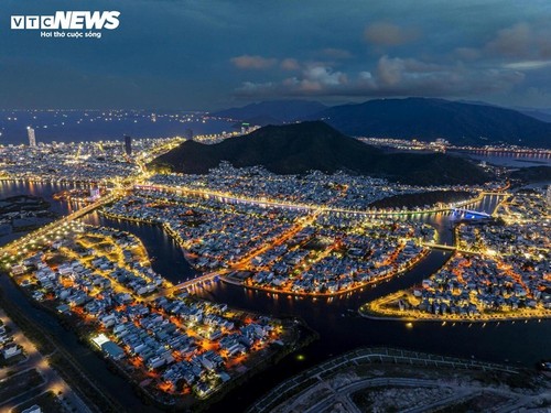 归仁海滨街区的璀璨夜景 - ảnh 10
