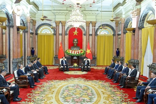 梁强会见中国全国人大常委会委员长赵乐际 - ảnh 1